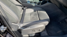 Volvo XC40 2.0 B4P Plus Dark 5dr Auto Petrol Estate